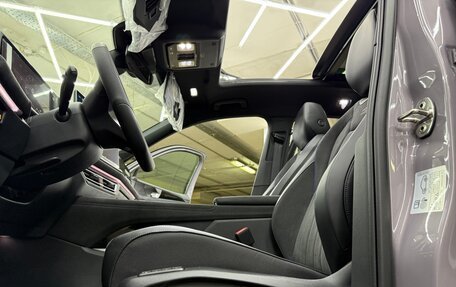 Volkswagen Tiguan, 2024 год, 4 400 000 рублей, 22 фотография