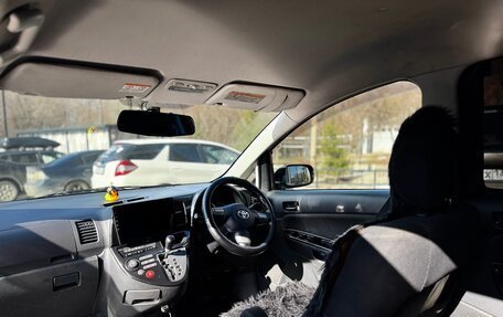 Toyota Wish II, 2004 год, 790 000 рублей, 11 фотография