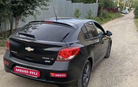 Chevrolet Cruze II, 2012 год, 800 000 рублей, 2 фотография