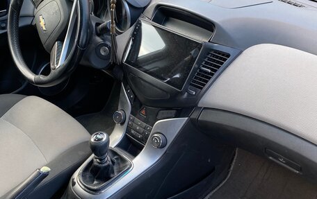 Chevrolet Cruze II, 2012 год, 800 000 рублей, 15 фотография