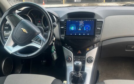 Chevrolet Cruze II, 2012 год, 800 000 рублей, 10 фотография