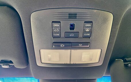 Toyota Harrier, 2015 год, 3 000 000 рублей, 14 фотография