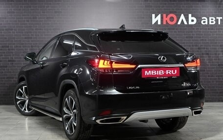 Lexus RX IV рестайлинг, 2020 год, 5 700 000 рублей, 4 фотография