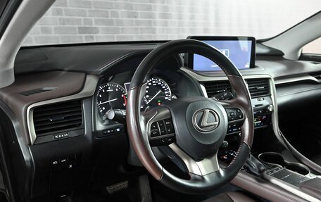 Lexus RX IV рестайлинг, 2020 год, 5 700 000 рублей, 13 фотография