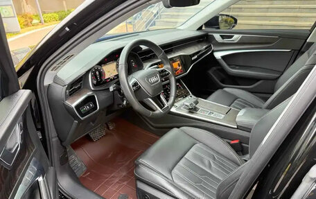 Audi A6, 2021 год, 4 200 000 рублей, 9 фотография