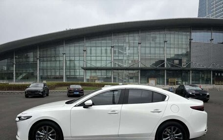 Mazda 3, 2021 год, 1 460 000 рублей, 4 фотография