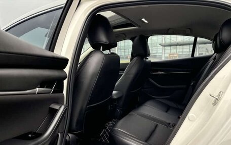 Mazda 3, 2021 год, 1 460 000 рублей, 14 фотография