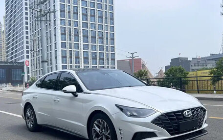Hyundai Sonata VIII, 2021 год, 1 450 000 рублей, 3 фотография