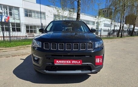 Jeep Compass II, 2019 год, 2 050 000 рублей, 1 фотография