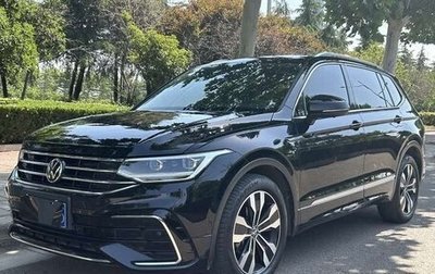Volkswagen Tiguan II, 2021 год, 3 426 500 рублей, 1 фотография