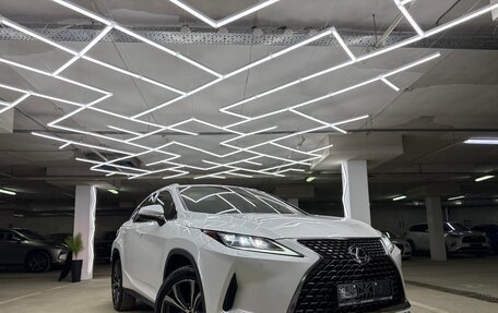 Lexus RX IV рестайлинг, 2022 год, 7 500 000 рублей, 1 фотография