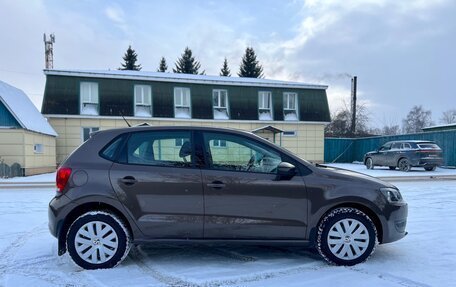 Volkswagen Polo VI (EU Market), 2012 год, 920 000 рублей, 2 фотография