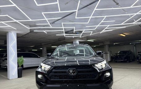 Toyota RAV4, 2024 год, 4 000 000 рублей, 5 фотография