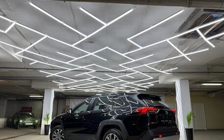 Toyota RAV4, 2024 год, 4 000 000 рублей, 4 фотография