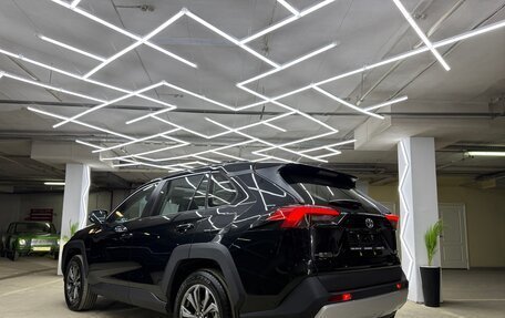 Toyota RAV4, 2024 год, 4 000 000 рублей, 10 фотография