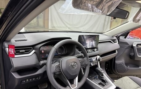 Toyota RAV4, 2024 год, 4 000 000 рублей, 24 фотография