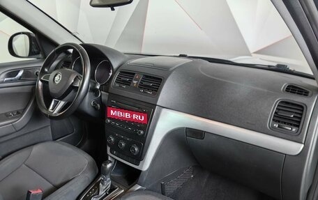Skoda Yeti I рестайлинг, 2015 год, 1 359 000 рублей, 9 фотография