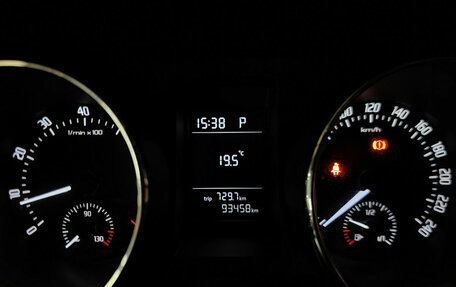 Skoda Yeti I рестайлинг, 2015 год, 1 359 000 рублей, 19 фотография