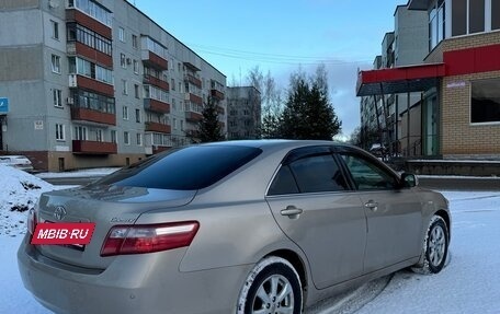 Toyota Camry, 2008 год, 950 000 рублей, 4 фотография