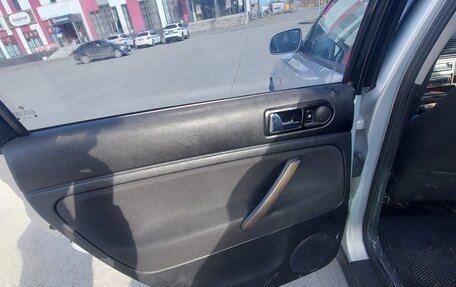 Volkswagen Passat B5+ рестайлинг, 1997 год, 290 000 рублей, 4 фотография