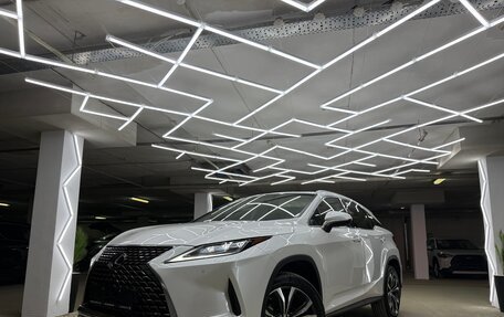 Lexus RX IV рестайлинг, 2022 год, 7 500 000 рублей, 3 фотография