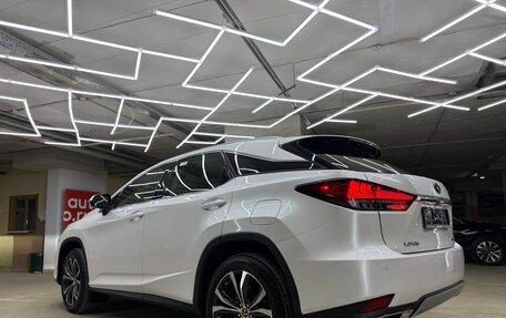 Lexus RX IV рестайлинг, 2022 год, 7 500 000 рублей, 10 фотография