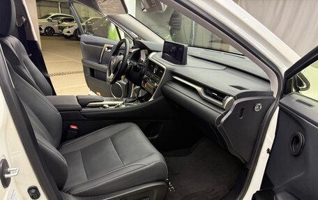 Lexus RX IV рестайлинг, 2022 год, 7 500 000 рублей, 30 фотография