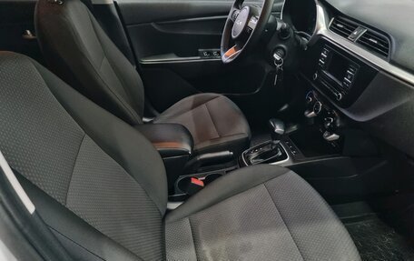 KIA Rio IV, 2022 год, 1 550 000 рублей, 9 фотография