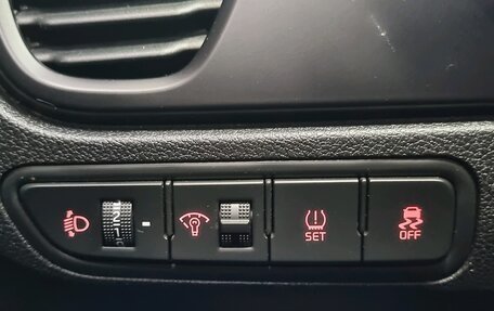 KIA Rio IV, 2022 год, 1 550 000 рублей, 18 фотография