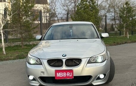 BMW 5 серия, 2006 год, 900 000 рублей, 1 фотография