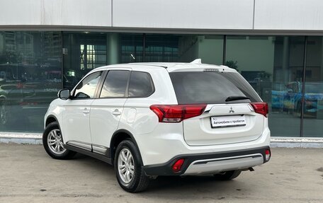 Mitsubishi Outlander III рестайлинг 3, 2019 год, 2 169 000 рублей, 7 фотография
