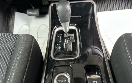 Mitsubishi Outlander III рестайлинг 3, 2019 год, 2 169 000 рублей, 18 фотография