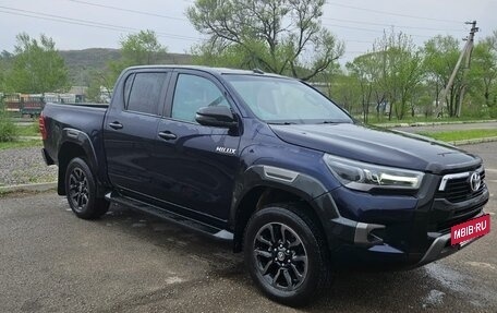 Toyota Hilux VIII, 2020 год, 3 200 000 рублей, 3 фотография