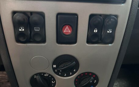 Renault Logan I, 2006 год, 450 000 рублей, 12 фотография