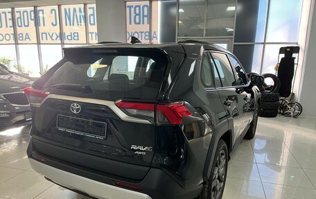 Toyota RAV4, 2023 год, 4 390 000 рублей, 6 фотография