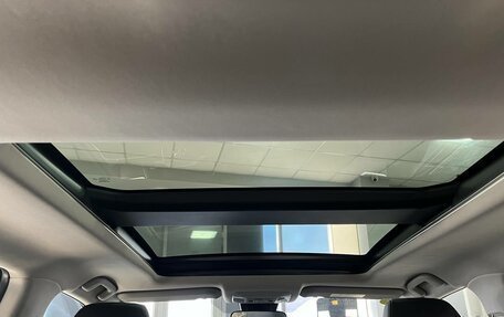 Toyota RAV4, 2023 год, 4 390 000 рублей, 22 фотография