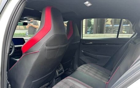 Volkswagen Golf GTI, 2021 год, 2 748 000 рублей, 9 фотография