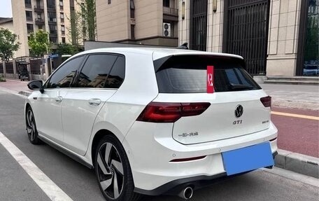 Volkswagen Golf GTI, 2021 год, 2 748 000 рублей, 3 фотография