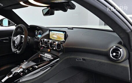 Mercedes-Benz AMG GT I рестайлинг, 2021 год, 17 644 000 рублей, 7 фотография