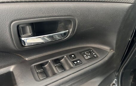 Mitsubishi Outlander III рестайлинг 3, 2014 год, 1 549 000 рублей, 15 фотография