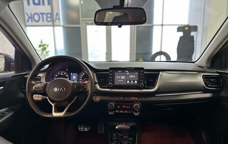 KIA Stonic, 2018 год, 1 770 000 рублей, 13 фотография
