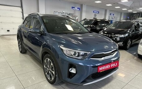 KIA Stonic, 2018 год, 1 770 000 рублей, 7 фотография
