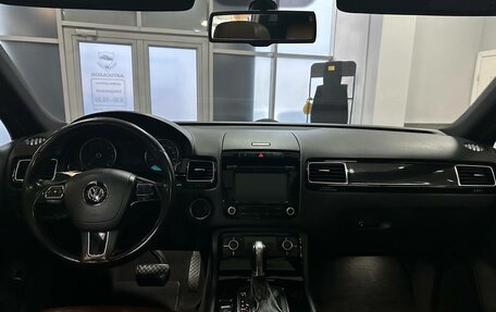 Volkswagen Touareg III, 2013 год, 2 850 000 рублей, 10 фотография