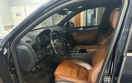 Volkswagen Touareg III, 2013 год, 2 850 000 рублей, 17 фотография