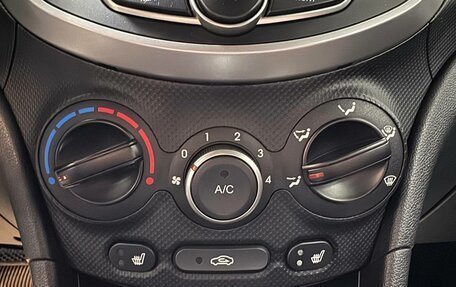 Hyundai Solaris II рестайлинг, 2014 год, 999 000 рублей, 12 фотография
