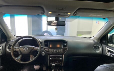 Nissan Pathfinder, 2015 год, 2 299 000 рублей, 9 фотография