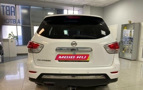Nissan Pathfinder, 2015 год, 2 299 000 рублей, 4 фотография