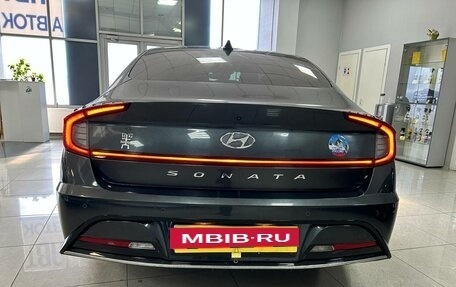 Hyundai Sonata VIII, 2021 год, 2 100 000 рублей, 4 фотография