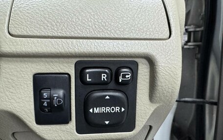 Toyota Belta, 2011 год, 697 000 рублей, 14 фотография