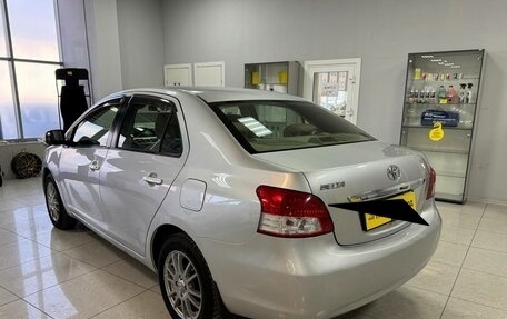 Toyota Belta, 2011 год, 697 000 рублей, 3 фотография